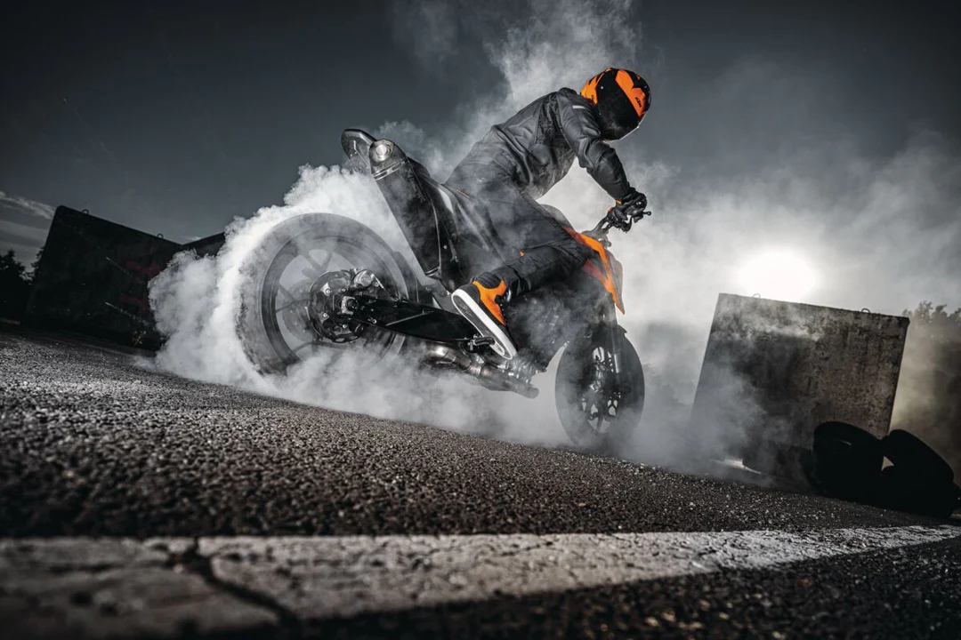 Ride With Pure Performance Style